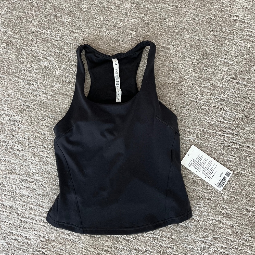 Lululemon InStill Tank size 8